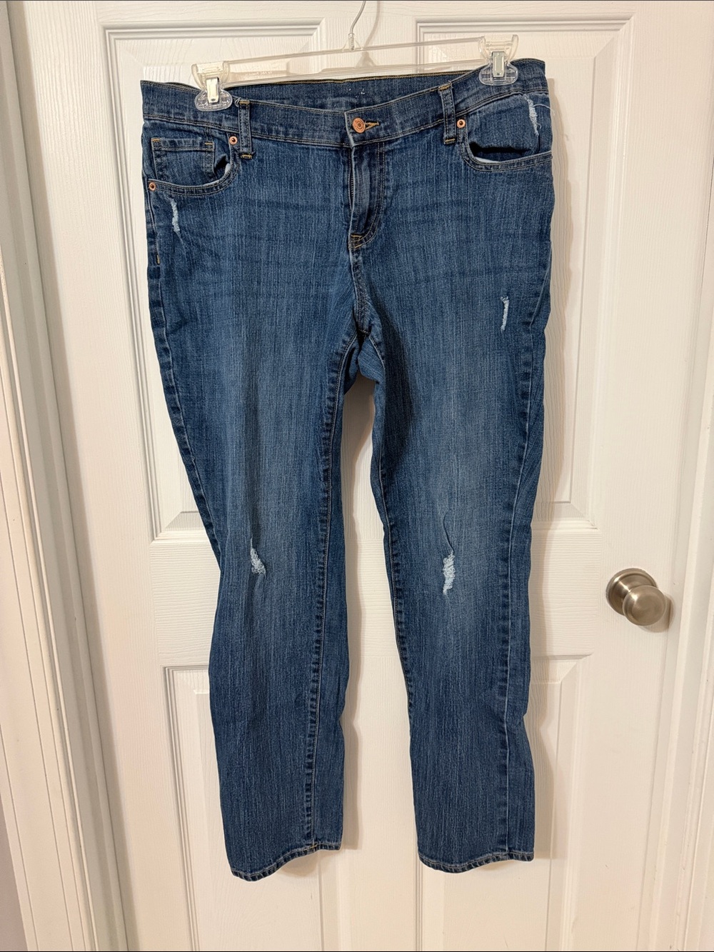 Old Navy Women's Straight Leg Jeans in Dark Blue Wash